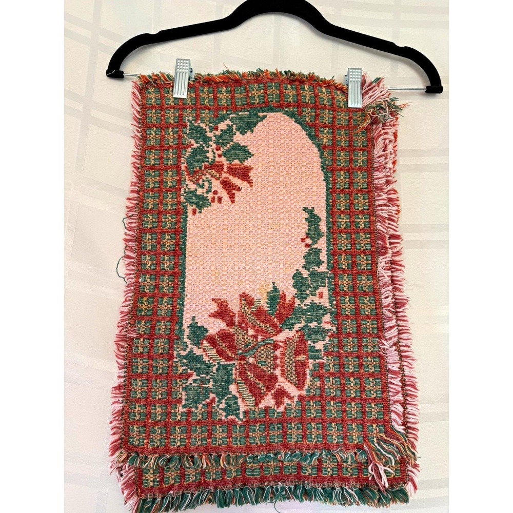 Vintage Red & Green Woven Fabric Christmas Fringed Placemats 4 pieces